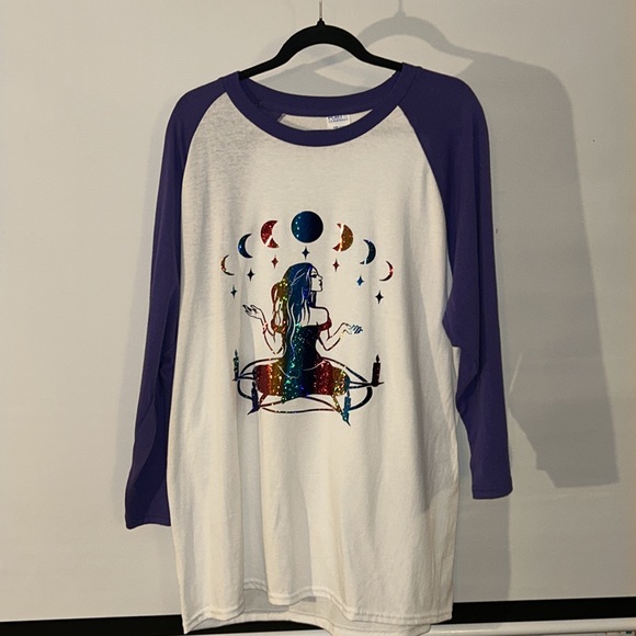 Occult Witches Circle 🌝 Moon Alter Rainbow Holographic Print T Shirt - Picture 5 of 5